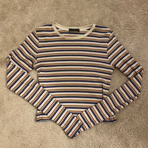 brandy melville long sleeve top